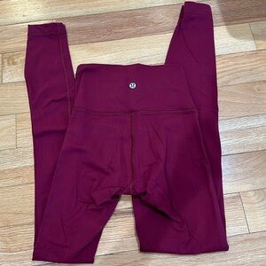 Lululemon wunder under size 2. Length 28 mint condition
